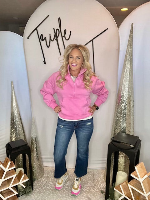 Fleece half zip kangaroo pocket sweatshirt