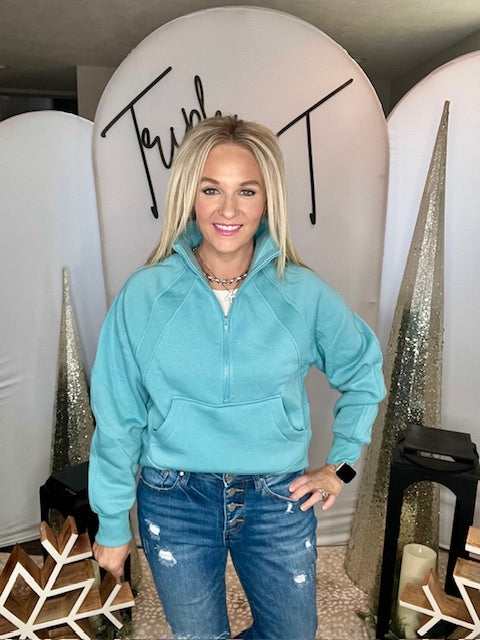 Fleece half zip kangaroo pocket sweatshirt (Copy)