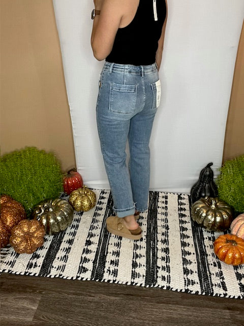 Risen High Rise Ankle Patch Pocket