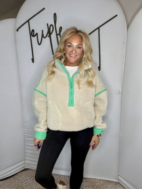 Oatmeal & Green Fleece Zipper Pocket Pullover